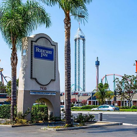 Rodeway Inn Near Maingate Knott'S Buena Park Bagian luar foto