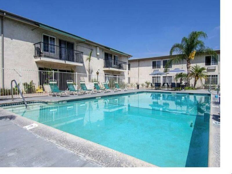 Rodeway Inn Near Maingate Knott'S Buena Park Bagian luar foto