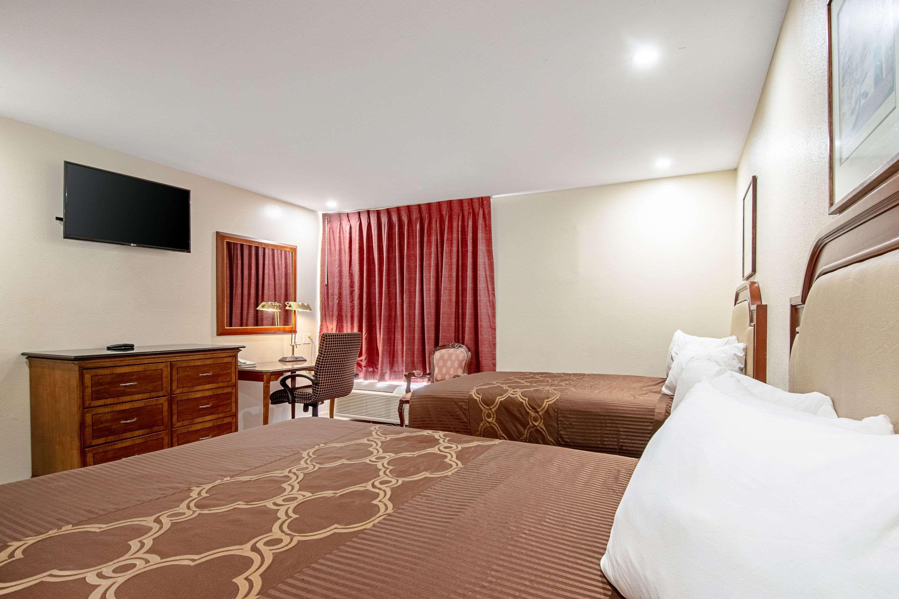 Rodeway Inn Near Maingate Knott'S Buena Park Bagian luar foto