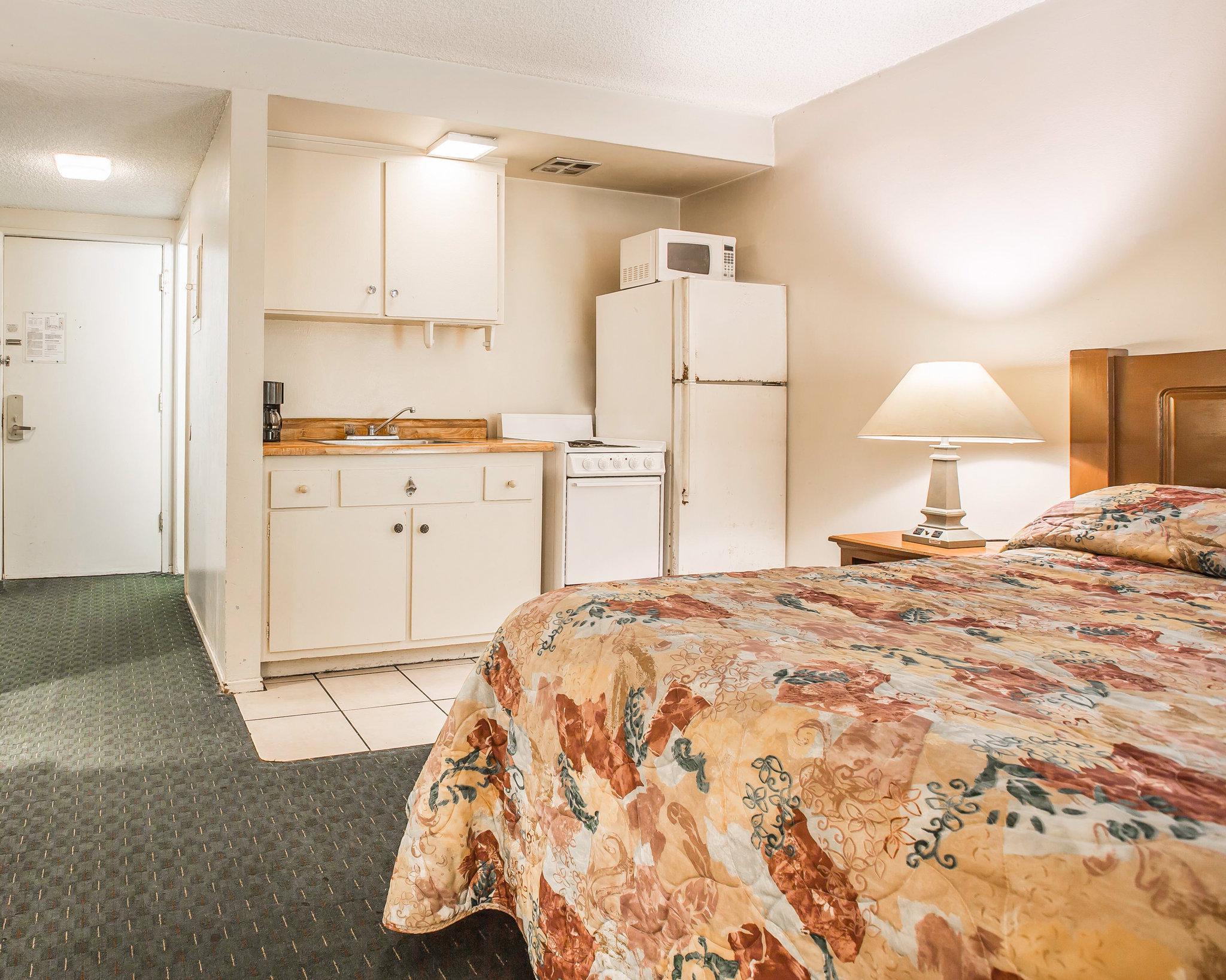 Rodeway Inn Near Maingate Knott'S Buena Park Bagian luar foto