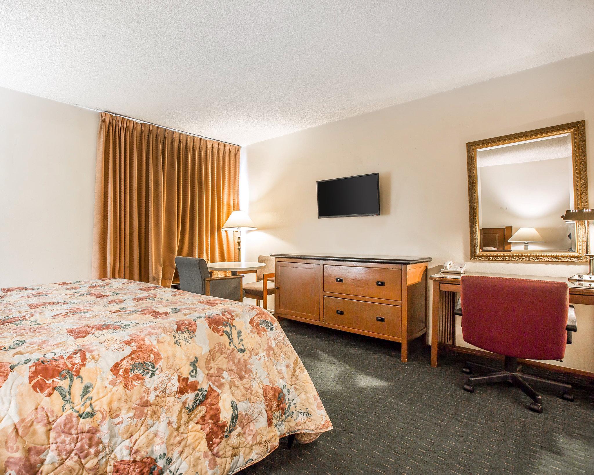Rodeway Inn Near Maingate Knott'S Buena Park Bagian luar foto
