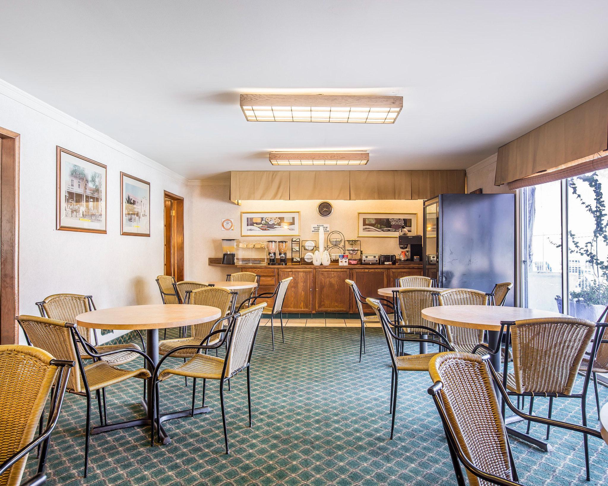 Rodeway Inn Near Maingate Knott'S Buena Park Bagian luar foto